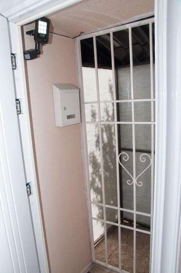 Bistrik Rose Apartment SJJ Exterior foto